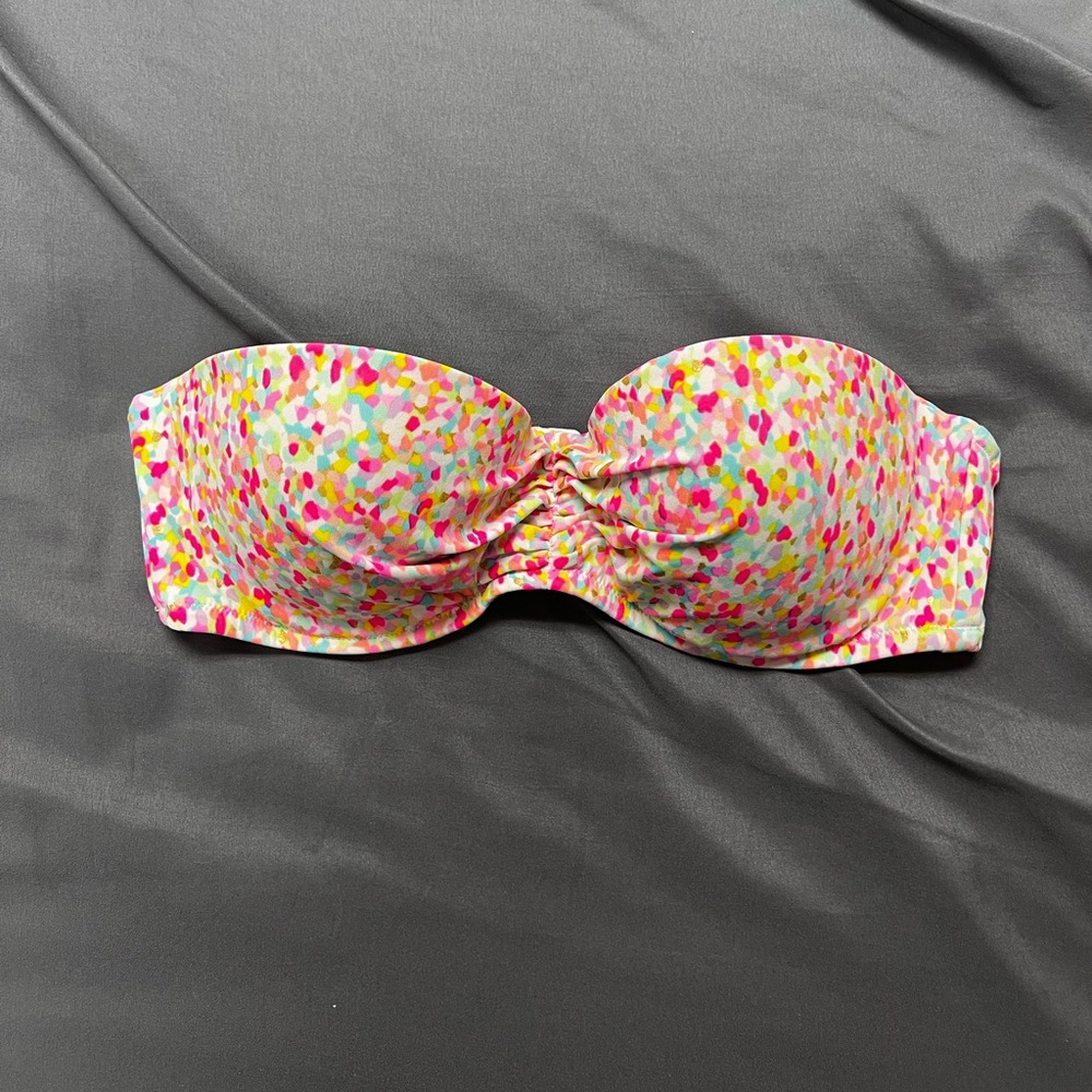 Used Victoria Secret Strapless Swimsuit Top!